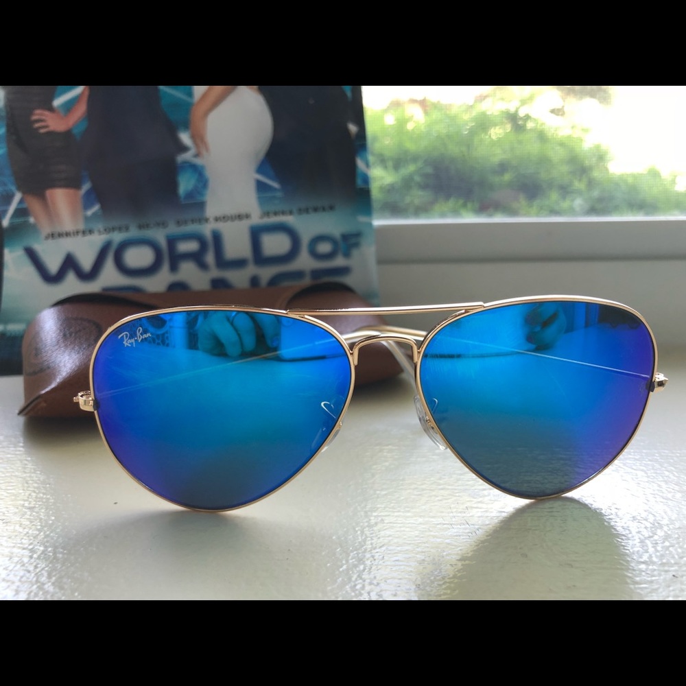 Authentic ray-ban blue flash aviator sunglasses